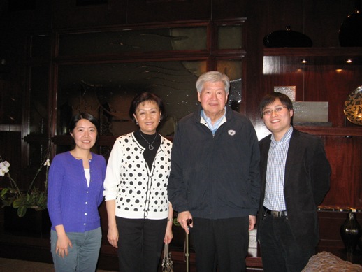 2008年3月4日李耀邦夫妇赴拉斯维加斯看望唐先生
